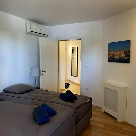 Modern With 2 Balconies Apartment